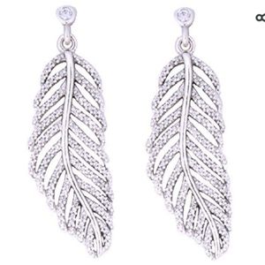 PANDORA Light As a Feather Earrings